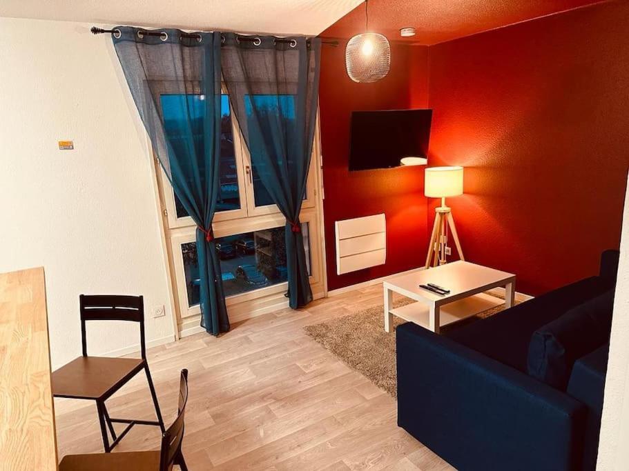 Апартаменты Studio Centre Avec Wifi Мюлуз Экстерьер фото